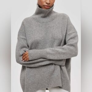 Commense Cloudless Sky Turtleneck Oversized Sweater